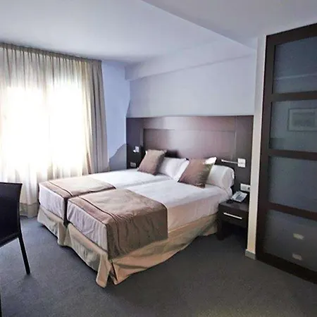 Hotel Madanis Liceo