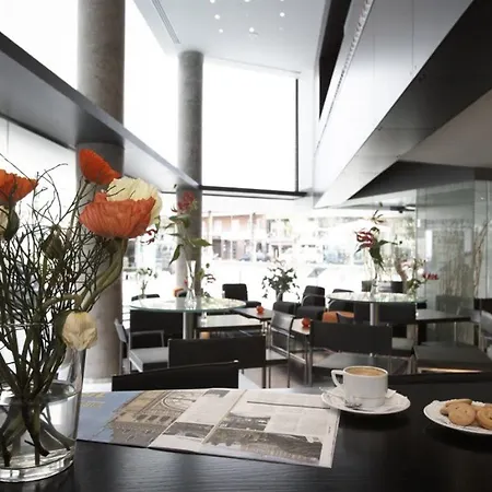 Hotel Madanis Liceo L'Hospitalet de Llobregat